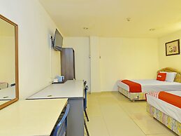 OYO 90494 Sam Huat Hotel