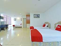 OYO 90494 Sam Huat Hotel