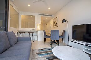 Hope Street Apartments by CLLIX