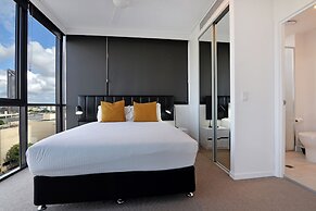 Hope Street Apartments by CLLIX