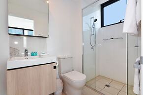 Hope Street Apartments by CLLIX