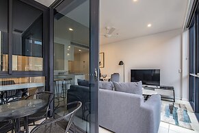 Hope Street Apartments by CLLIX