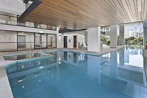 Hope Street Apartments by CLLIX