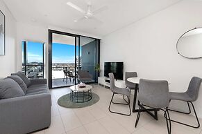 Hope Street Apartments by CLLIX