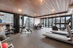 Hope Street Apartments by CLLIX