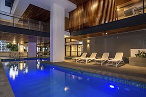 Hope Street Apartments by CLLIX