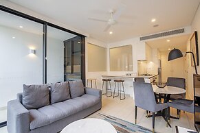 Hope Street Apartments by CLLIX