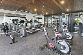 Hope Street Apartments by CLLIX