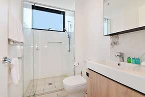 Hope Street Apartments by CLLIX