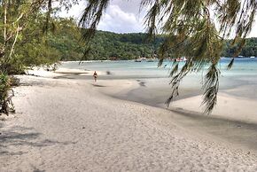 GreenBlue Beach Bungalow Resort