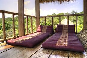 GreenBlue Beach Bungalow Resort