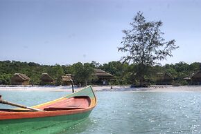 GreenBlue Beach Bungalow Resort