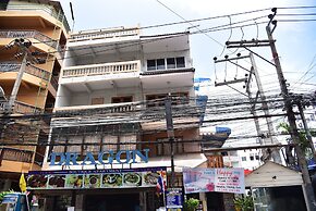 Dragon Serviced Apartment