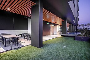 Atlas Apartments by CLLIX