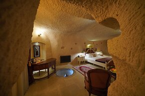 Maya Cave Hotel