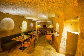 Maya Cave Hotel
