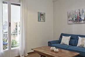Cozy and Bright Apartment in Kolonaki