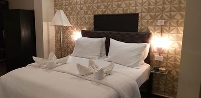 Hotel Creek