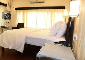 Hotel Creek