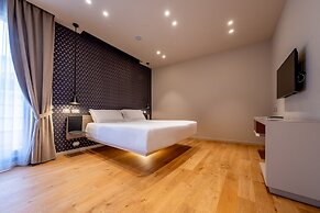 Oriana Homèl Verona