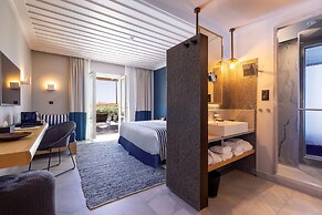 Summer Senses Luxury Resort