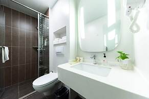 ibis Yixing South Renmin Rd