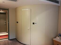 ibis Weinan Normal University Chaoyang Street Hotel