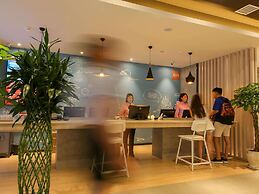 ibis Weinan Normal University Chaoyang Street Hotel