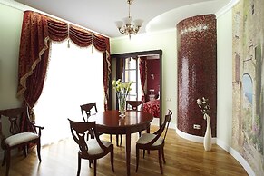 Imperial Club Delux