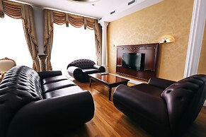 Imperial Club Delux
