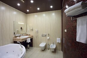 Imperial Club Delux