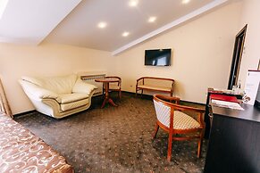 Imperial Club Delux
