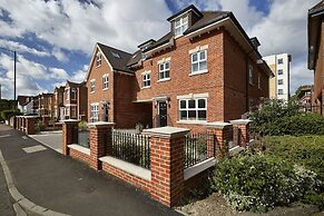 Imperial Court by Viridian Apartments