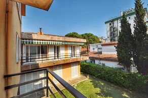 Big Apartment Caprabo