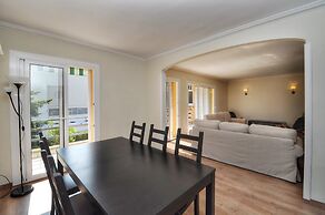 Big Apartment Caprabo