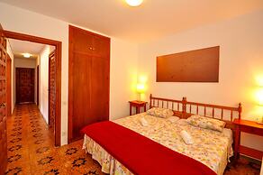 Villa Canyelles Natalie