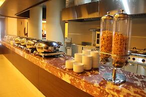 Jiyeh Marina Resort Hotel & Chalets