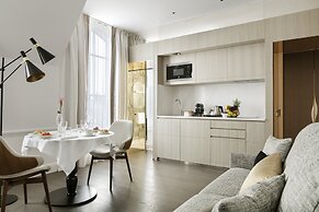 La Clef Champs-Élysées Paris by The Crest Collection