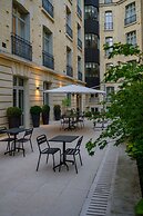 La Clef Champs-Élysées Paris by The Crest Collection