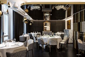 La Clef Champs-Élysées Paris by The Crest Collection