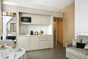 La Clef Champs-Élysées Paris by The Crest Collection