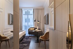 La Clef Champs-Élysées Paris by The Crest Collection