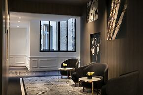 La Clef Champs-Élysées Paris by The Crest Collection