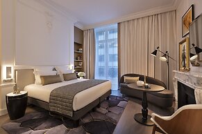 La Clef Champs-Élysées Paris by The Crest Collection