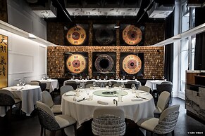 La Clef Champs-Élysées Paris by The Crest Collection