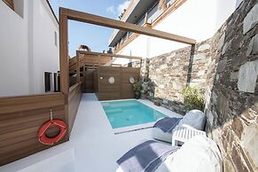Natura Luxury Boutique Hotel Skopelos