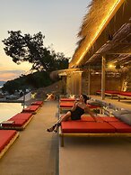 Natura Luxury Boutique Hotel Skopelos