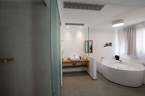 Natura Luxury Boutique Hotel Skopelos