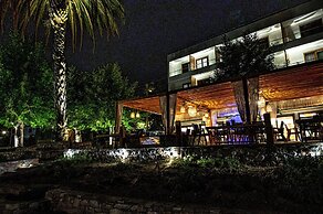 Natura Luxury Boutique Hotel Skopelos