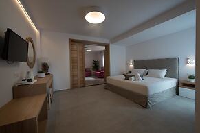 Natura Luxury Boutique Hotel Skopelos